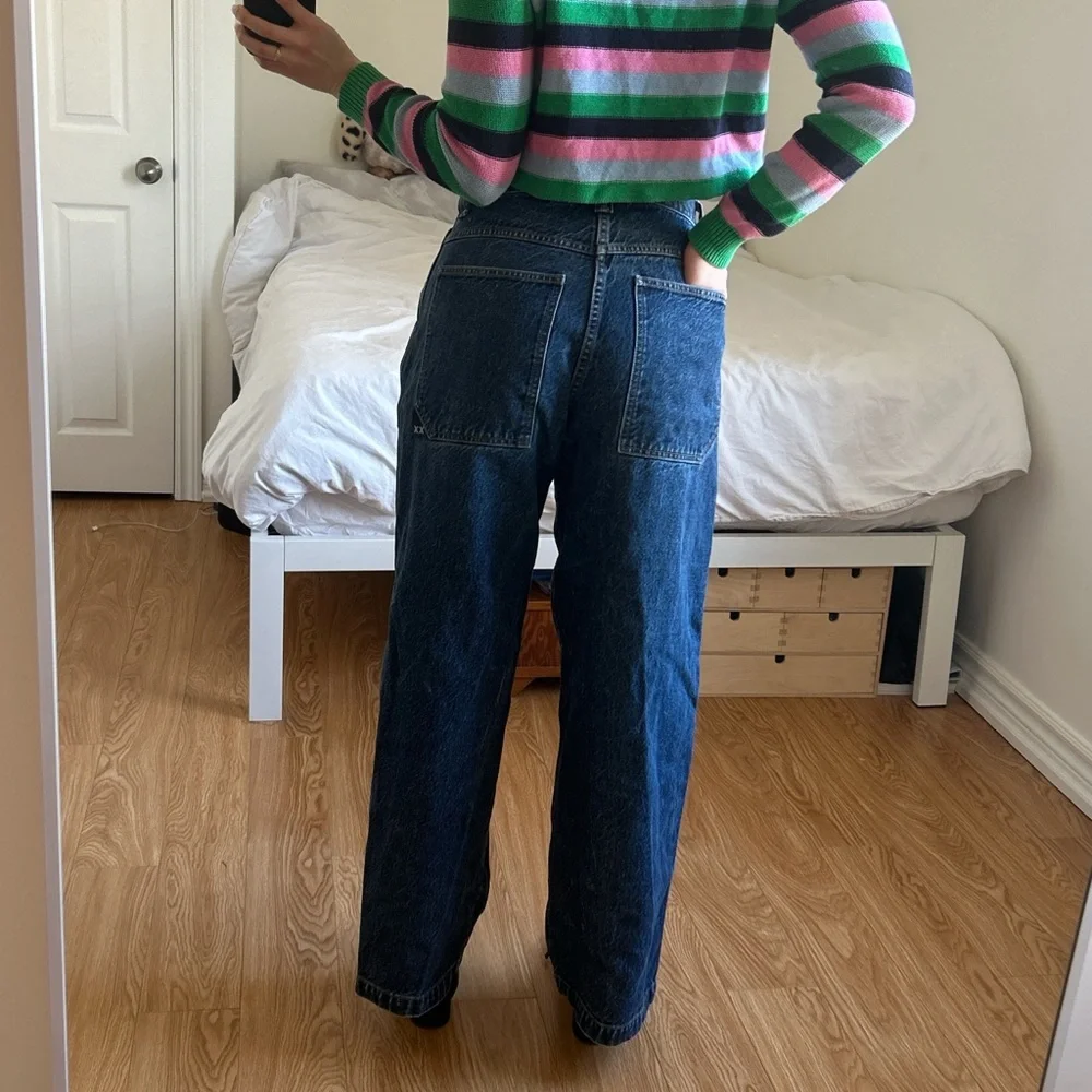 Blue Jean - Picture 2 of 7